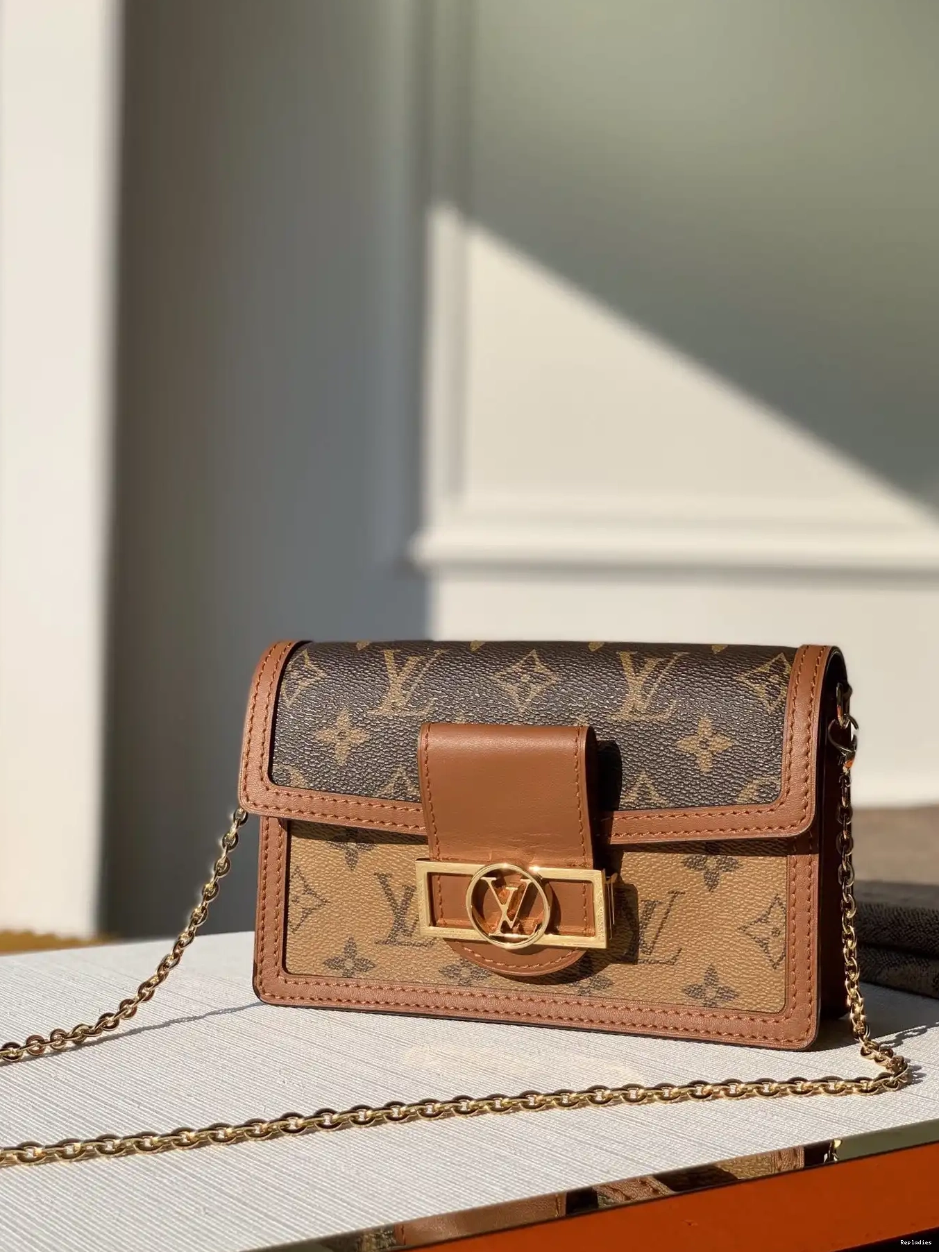 Cheap V DAUPHINE LOUIS CHAIN VUITTON WALLET 0610